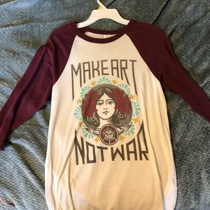 Obey 3/4 sleeve, “Make Art Not War” soft shirt